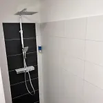 بيت ضيافة Sleep Self Check In إنس