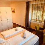 Sleep Self Check In بيت ضيافة 3*