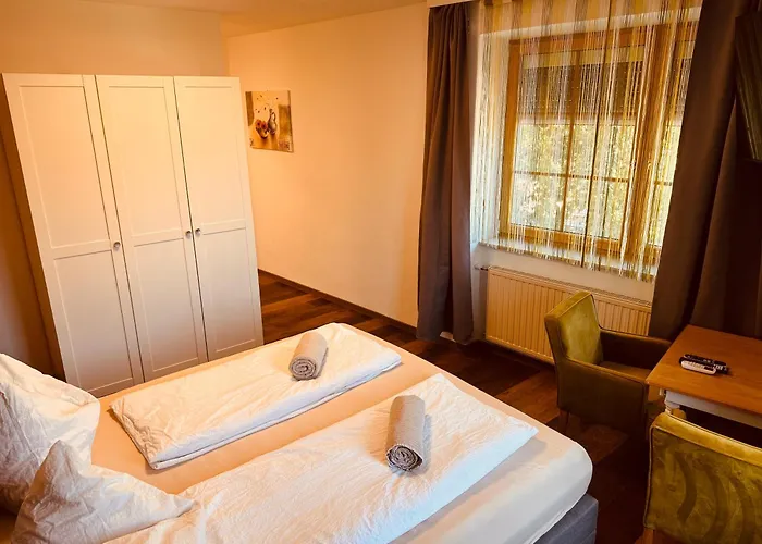 Sleep Self Check In Gasthof 3*