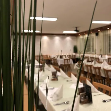 Sleep Backhendlstation Konukevi 3*